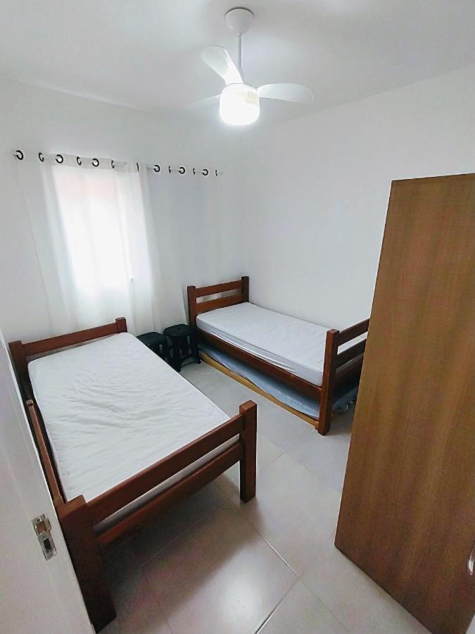 Apartamento No Centro De Bertioga Apartment Luaran gambar